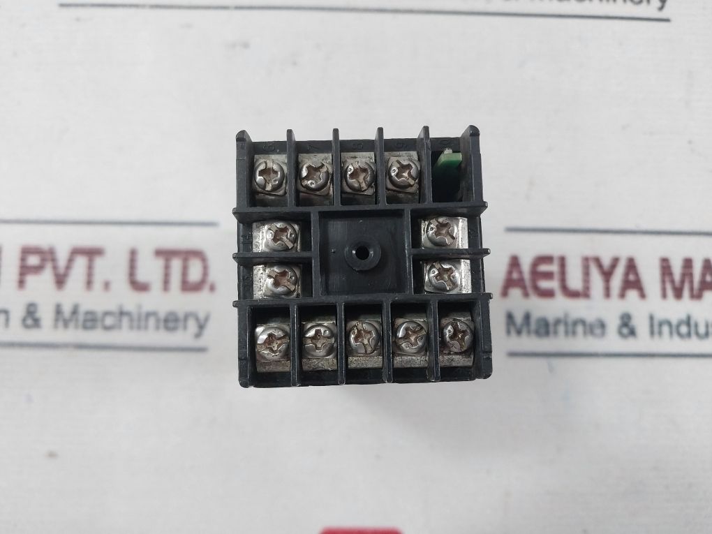 Radix X48A Programmable On-off Controller