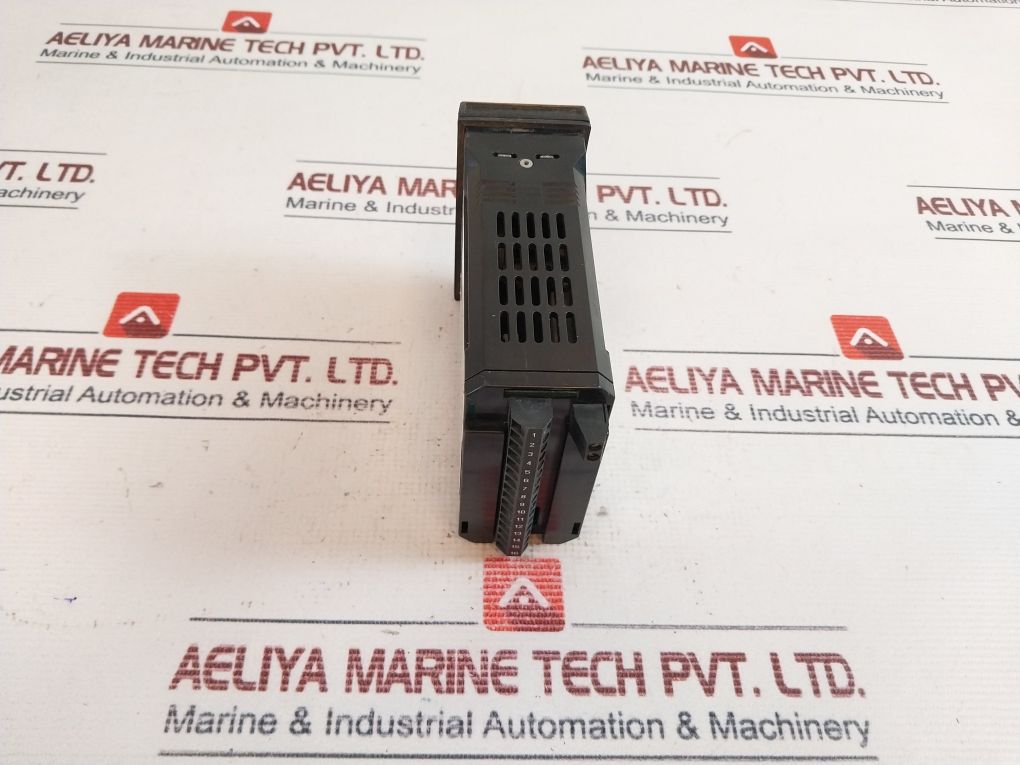 Red Lion Pcu Process Controller