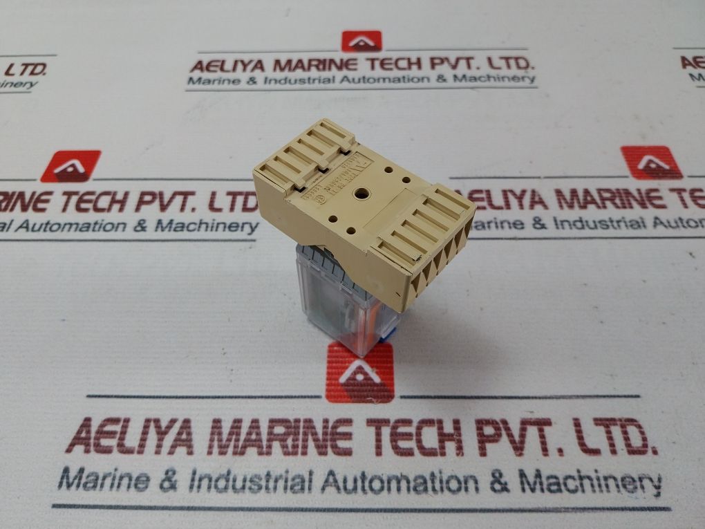 Releco C3-a30 Fx /...V Relay With Socket