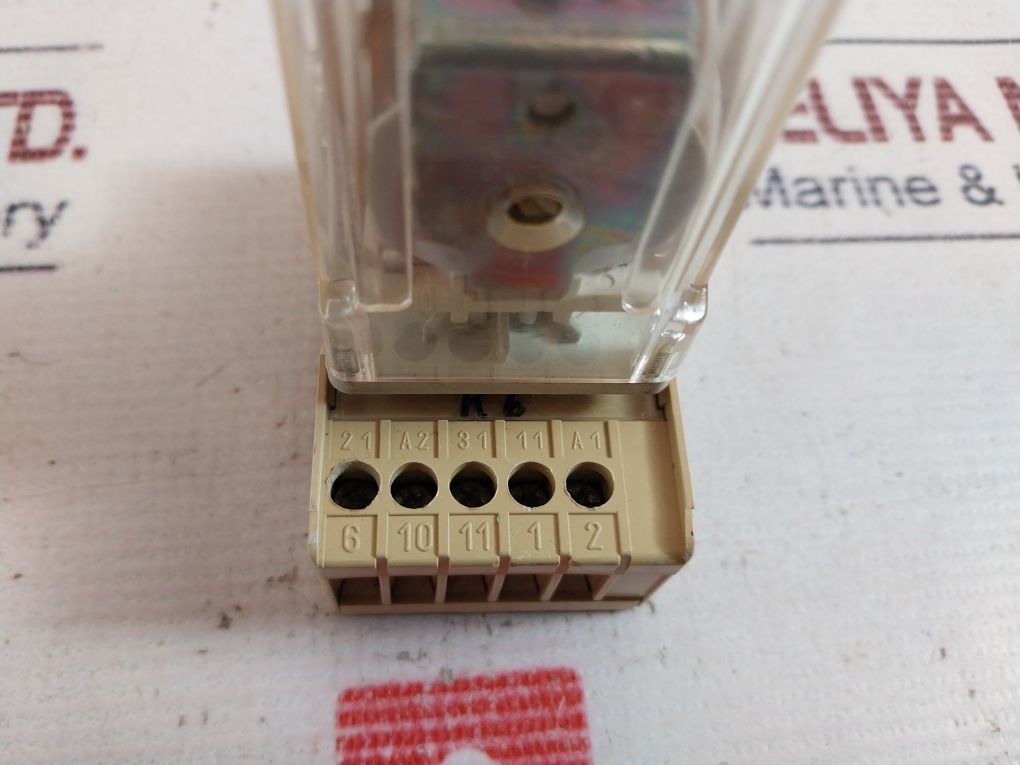 Relpol R15-wk Relay With Socket E105728 10A 120Vac