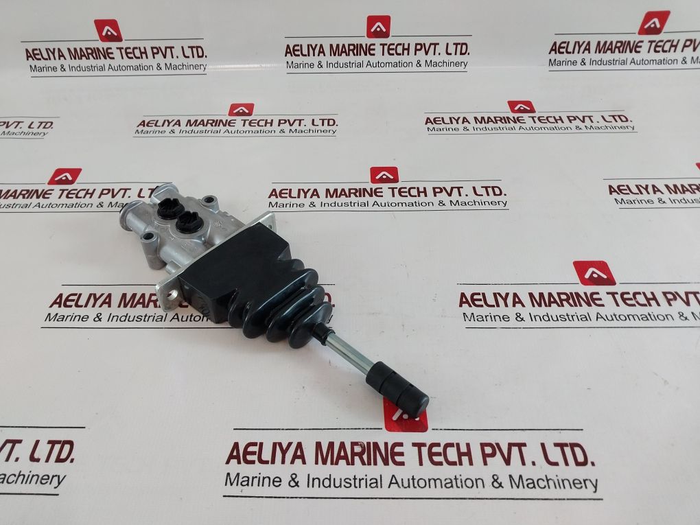 Rexroth 1-2Th6 L 06-10/M01 Pilot Control Unit