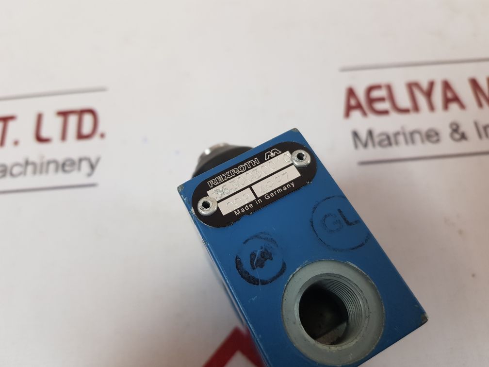 Rexroth 3630030010 Directional Control Valve 002 4997