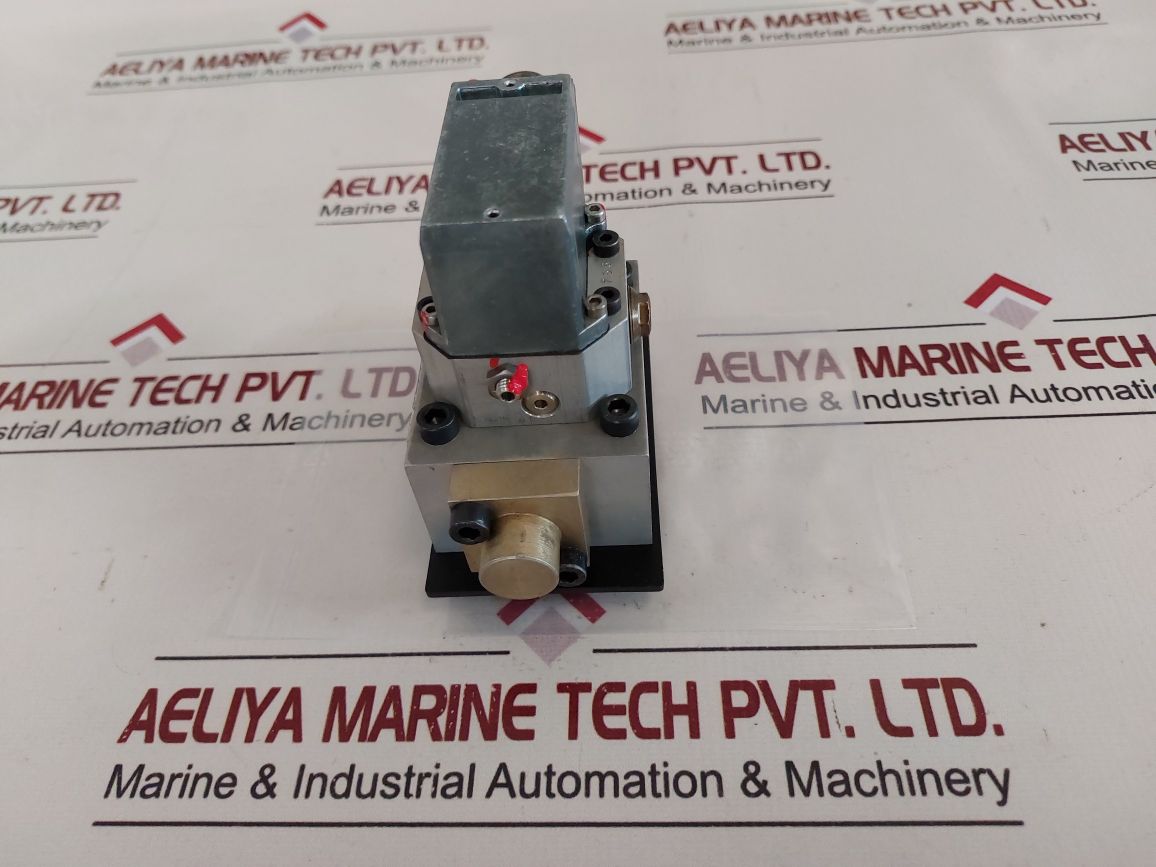 Rexroth 4Ws2Eb 10-30/10B2Et40Z8A/M Servo Directional Control Valve