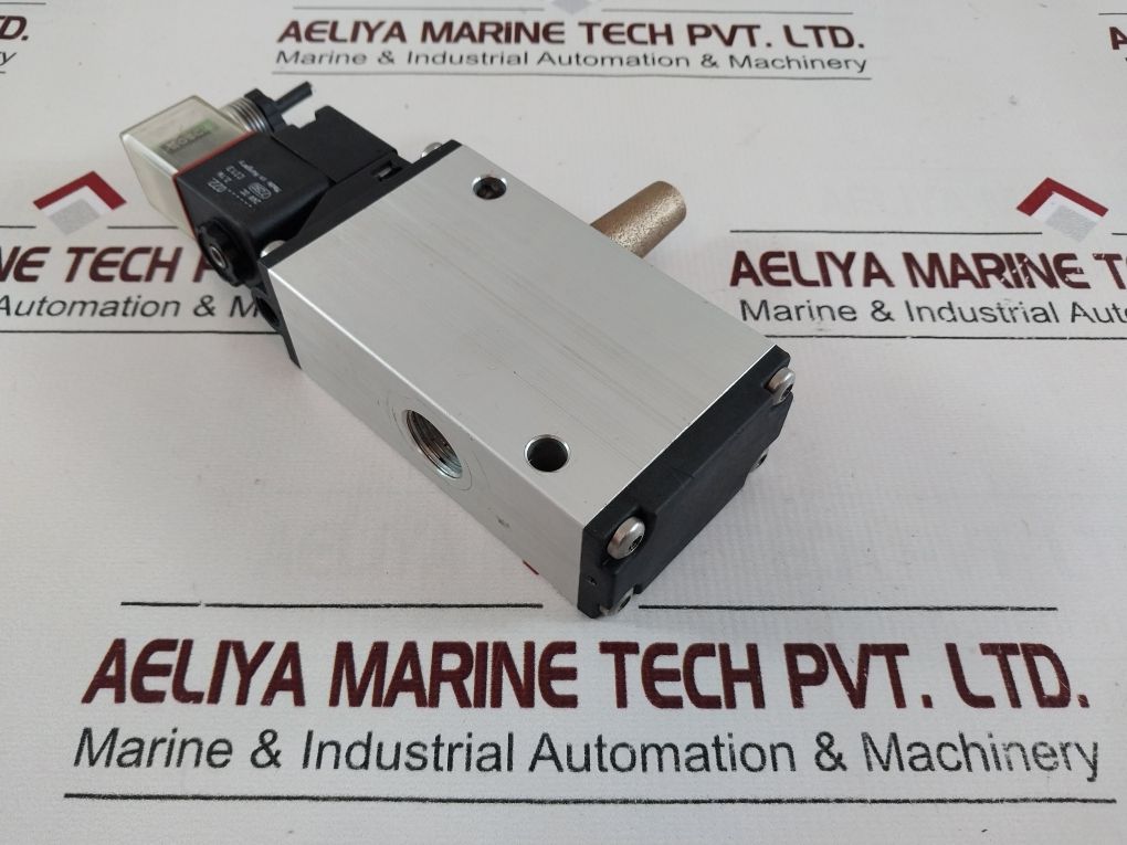 Rexroth/Bosch 5724550220 Directional Control Valve