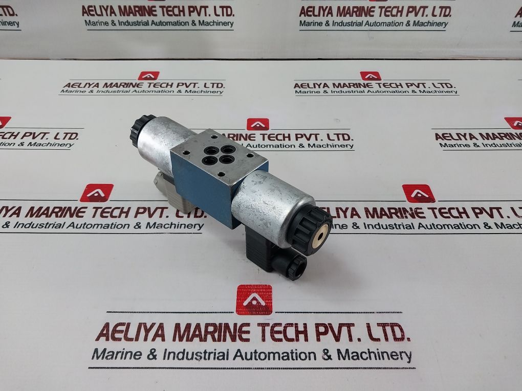 Rexroth Hydraulics 4We 6 D62/Ofeg24N9K4 Hydraulics Directional Control Valve