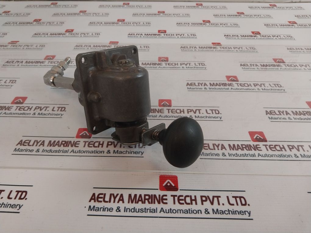 Rexroth P59338-3 Lever Operated Valve 2Ha-2Lr