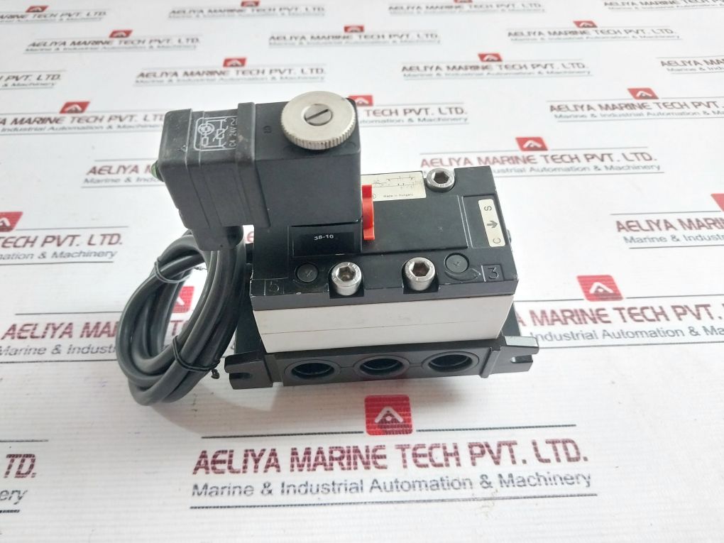 Rexroth R401001276 Control Hydraulic Valve 5812010000