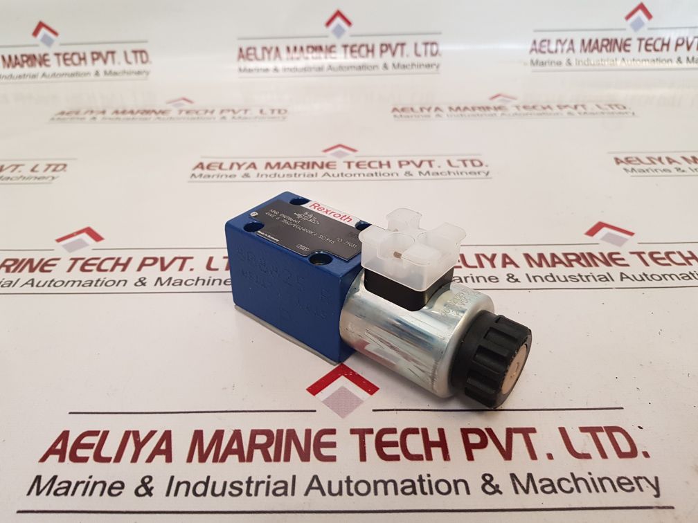 Rexroth R901186443 Hydraulic Valve 24Vdc