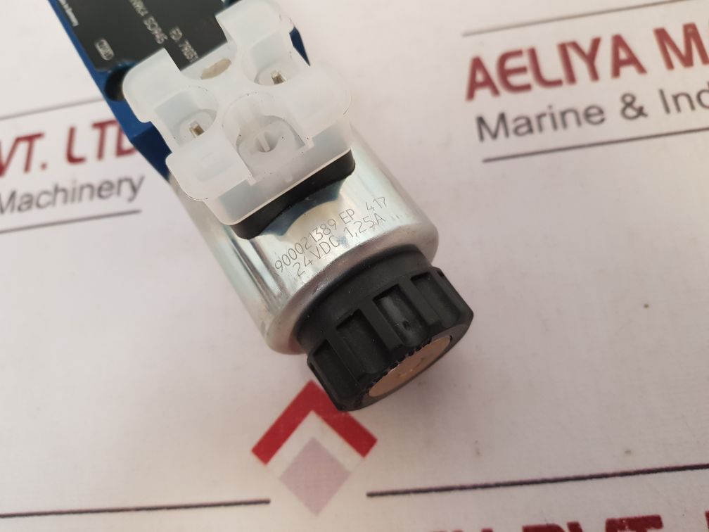Rexroth R901186443 Hydraulic Valve 24Vdc
