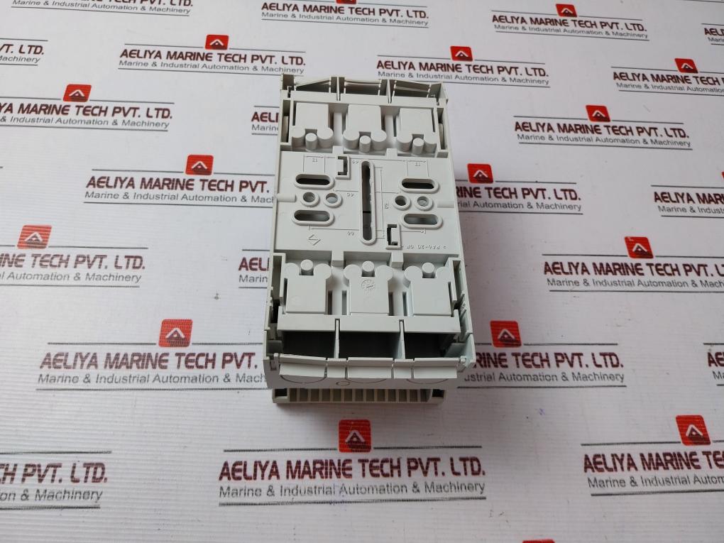 Rittal Sv9344.010 Load Isolators 160A/690Vac 50/60Hz