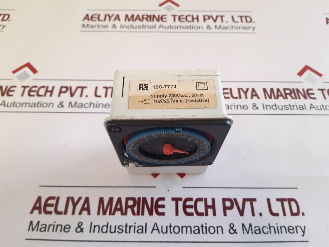 Rs 180-7773 Analogue Surface Mount Time Switch