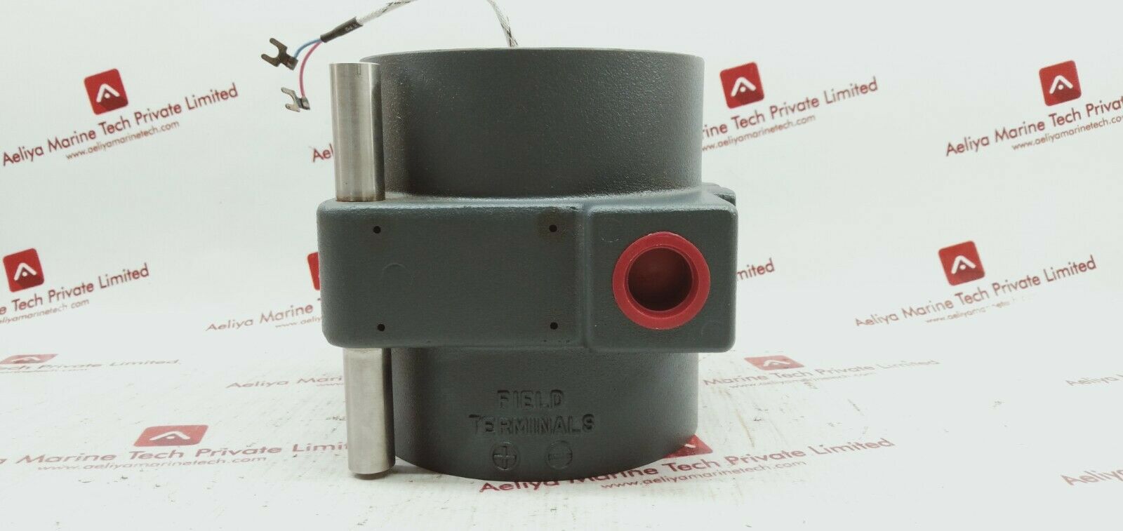 Field terminals b0138