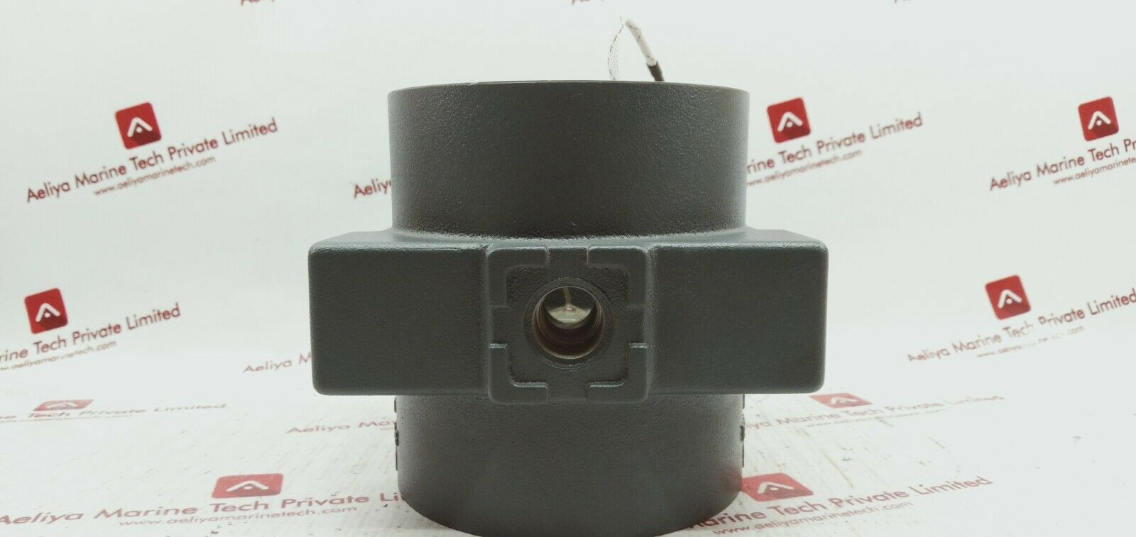 Field terminals b0138