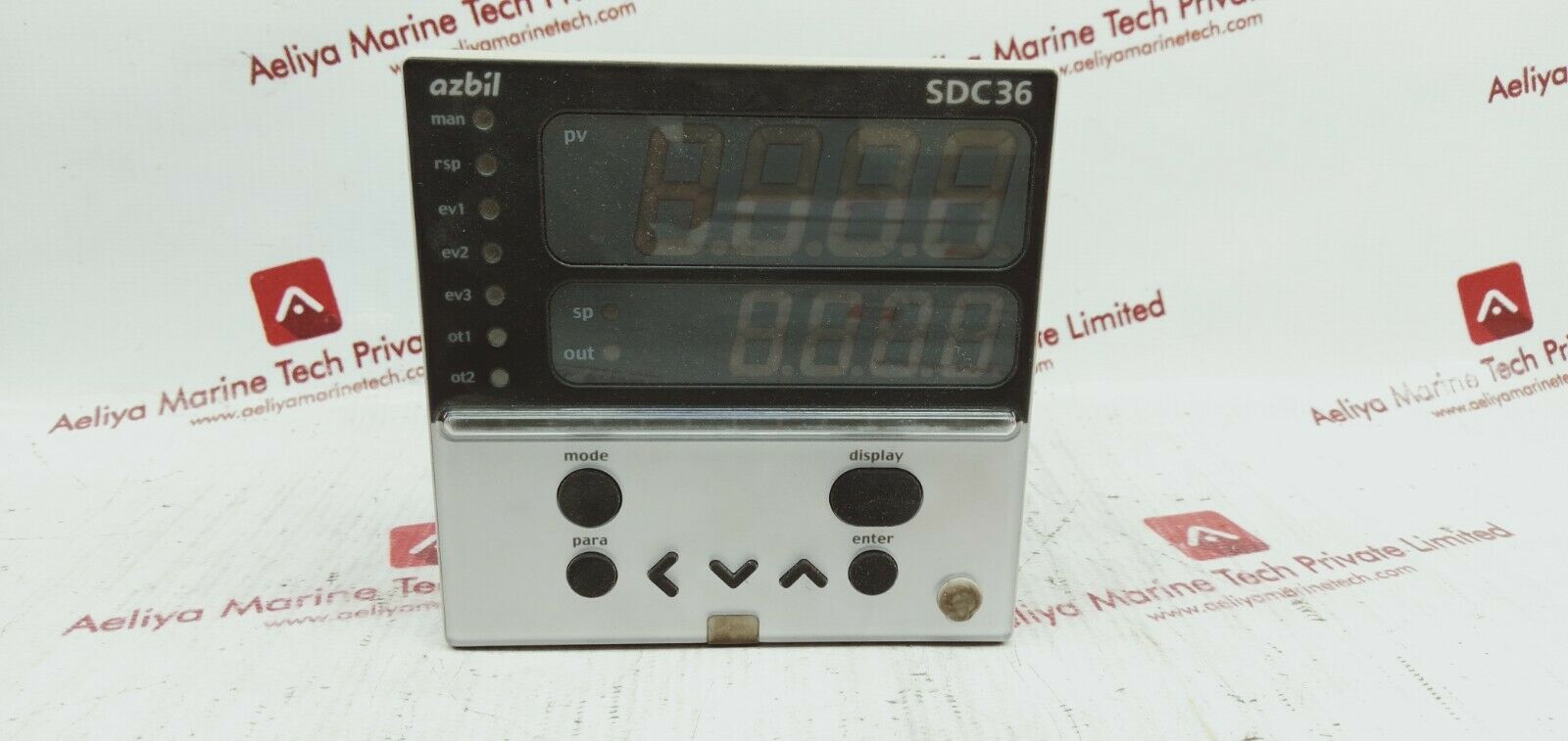 Azbil sdc36 c36tr1ua1100 thermostat
