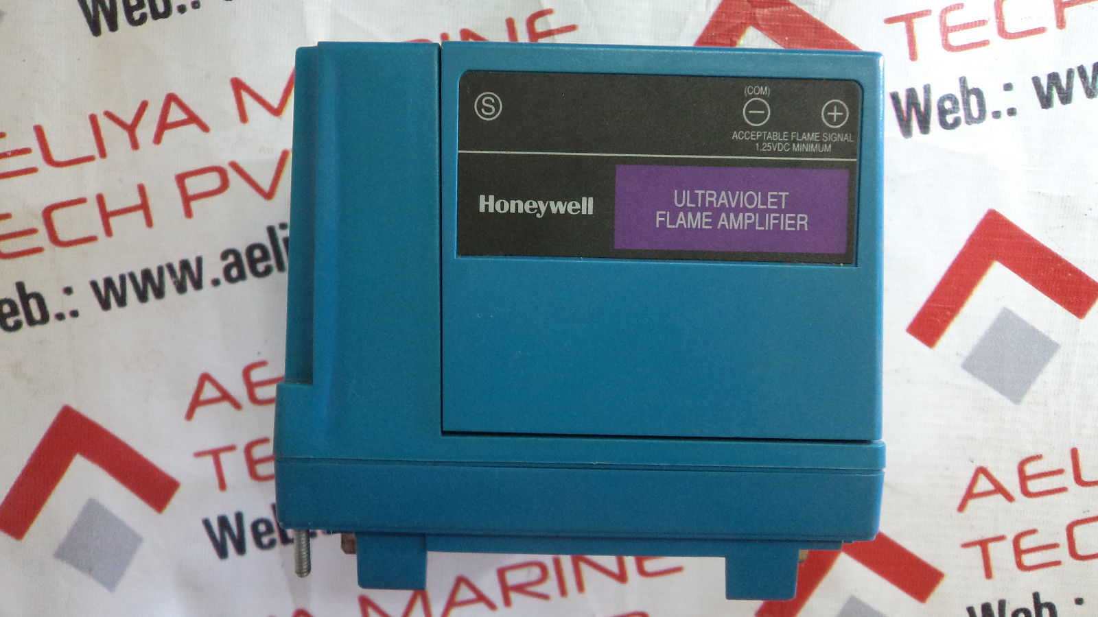 Honeywell 7800 series burner control ec7850 a 1072