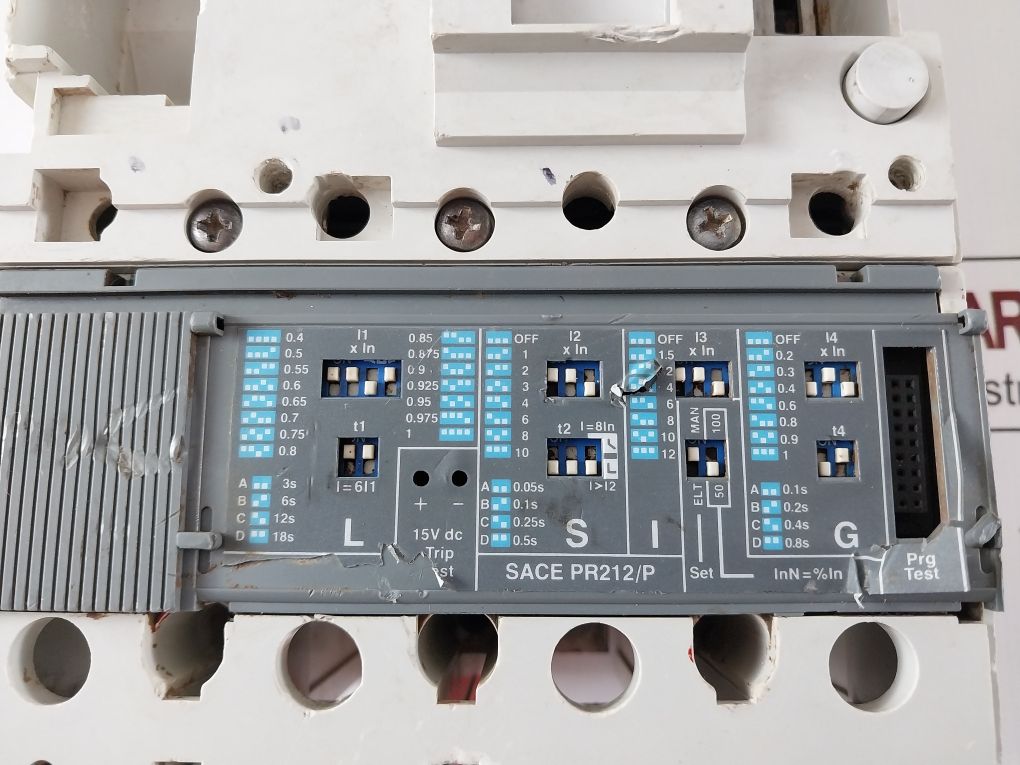 Abb Sace Pr212/P Circuit Breaker Ag02092925 3A 400V A.C.
