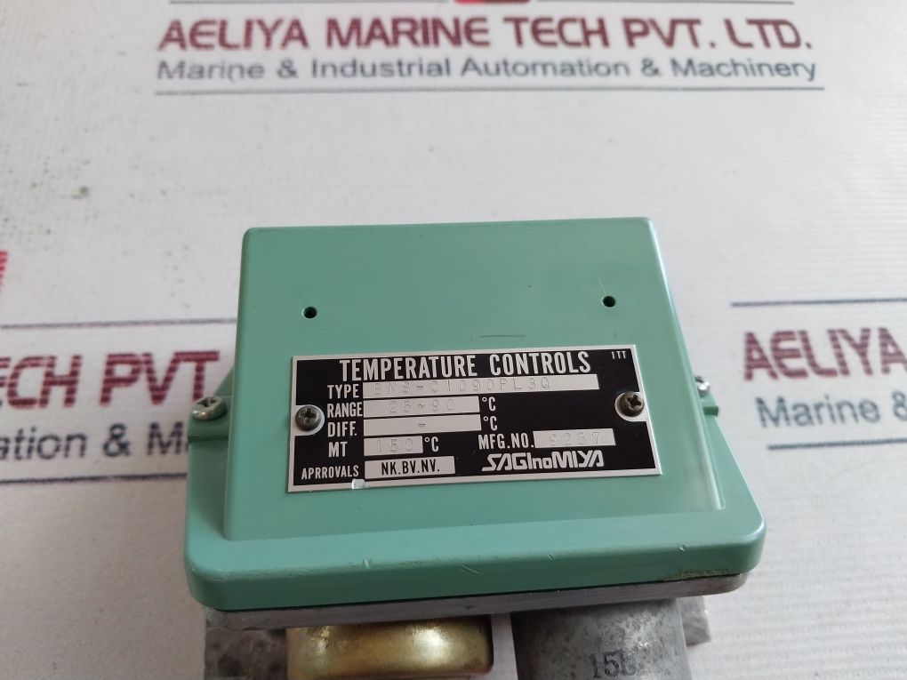 Saginomiya Bns-c1090Pl3Q Temperature Controls