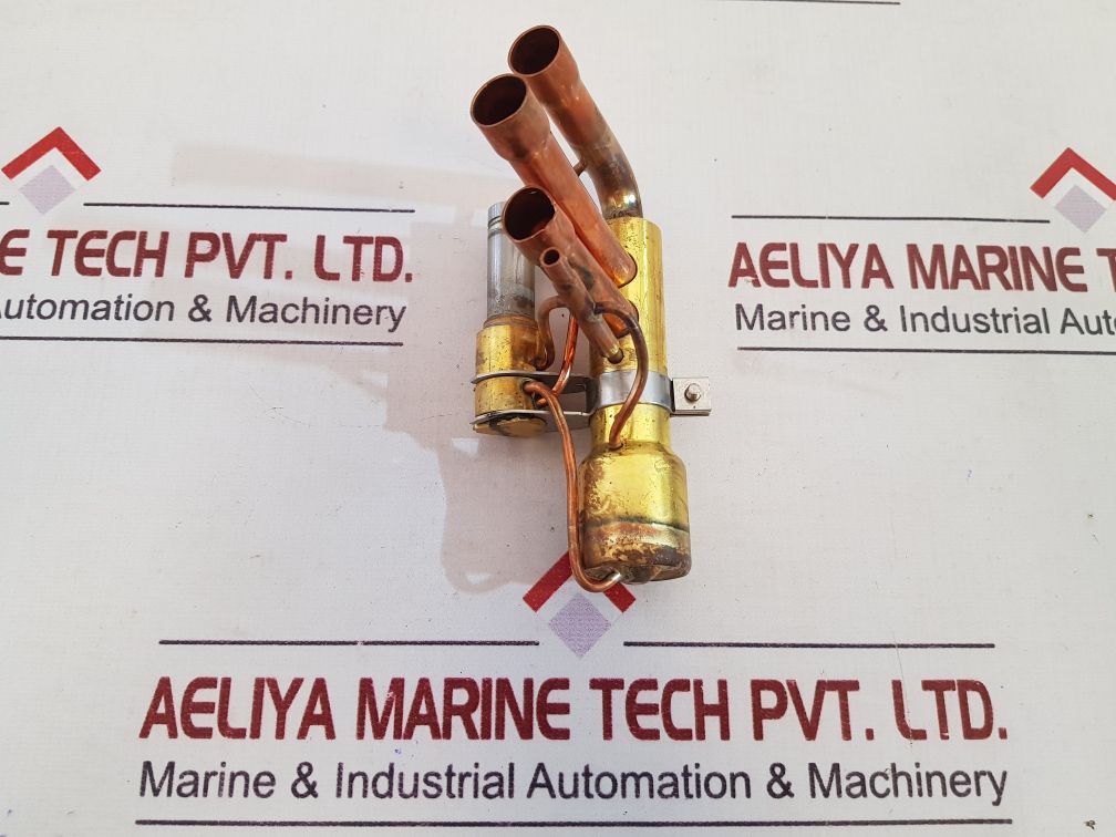 Saginomiya Dhv 2238 4 Way Valve Body