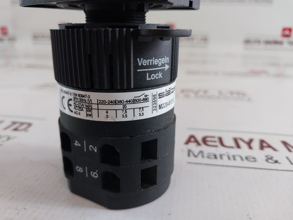 Salzer M220-61312 Rotary Cam Switch