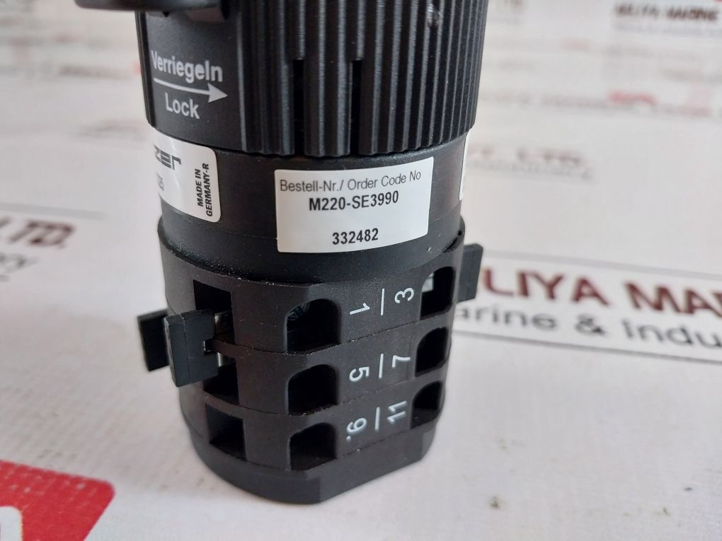 Salzer M220-61325 Rotary Cam Switch 7,5Kw 380-440V M220-se3990