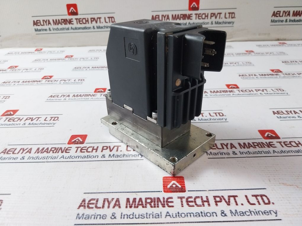 Sauer Danfoss H2P272-1 Electrical Actuation 11-32Vdc 155G4092