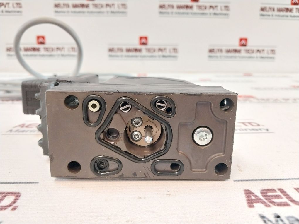 Sauer Danfoss N-1340 Electrical Actuator