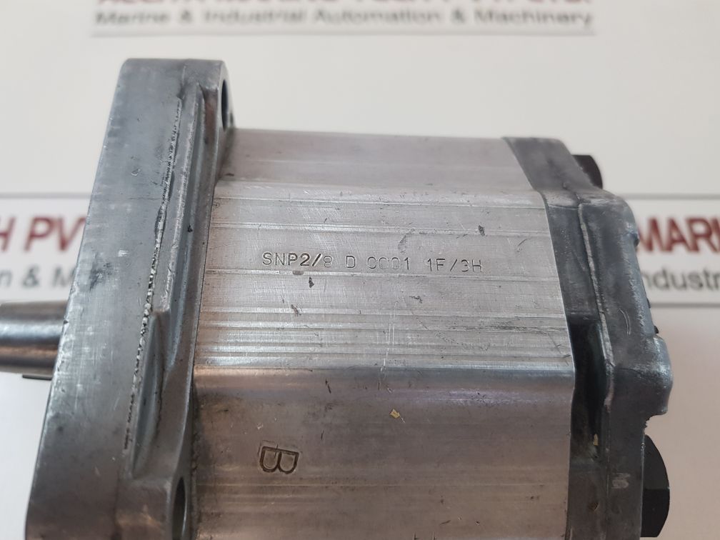 Sauer Danfoss Snp28D C001 1F3H Gear Pump