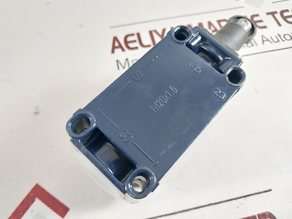 Schmersal Zr 335-11Z-m20 Limit Switch