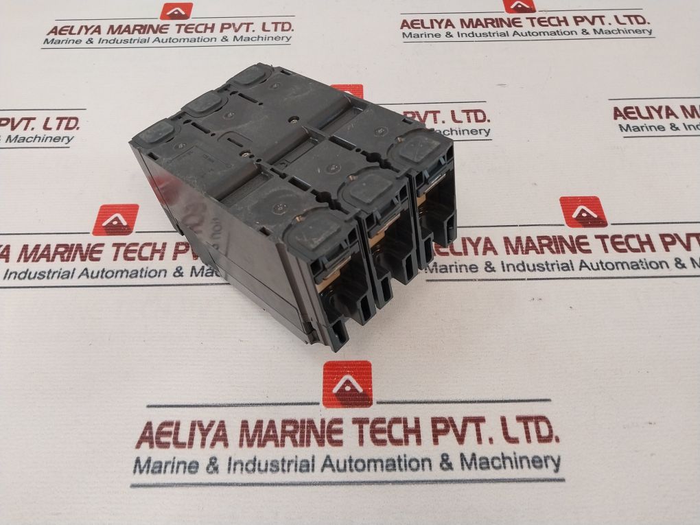 Schneider Cvs100N Circuit Breaker/Switch-disconnector 3Bacd182756