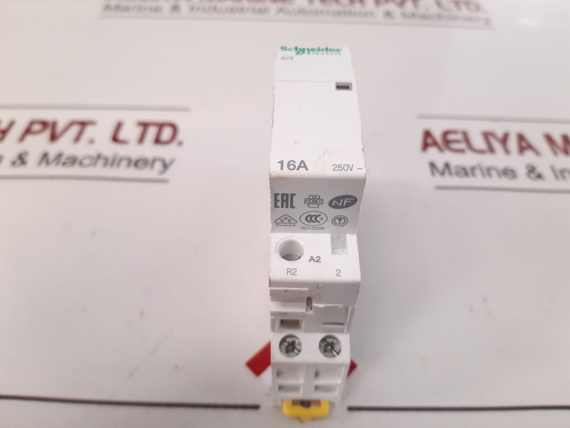 Schneider Electric Ict 2C-2016-w17-4 Contactor
