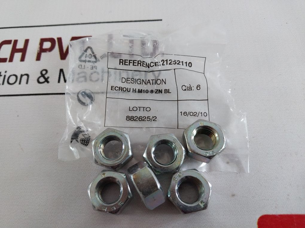 Schneider Electric 33132 Set Of Nuts For Connect 3P Ns630B-1600