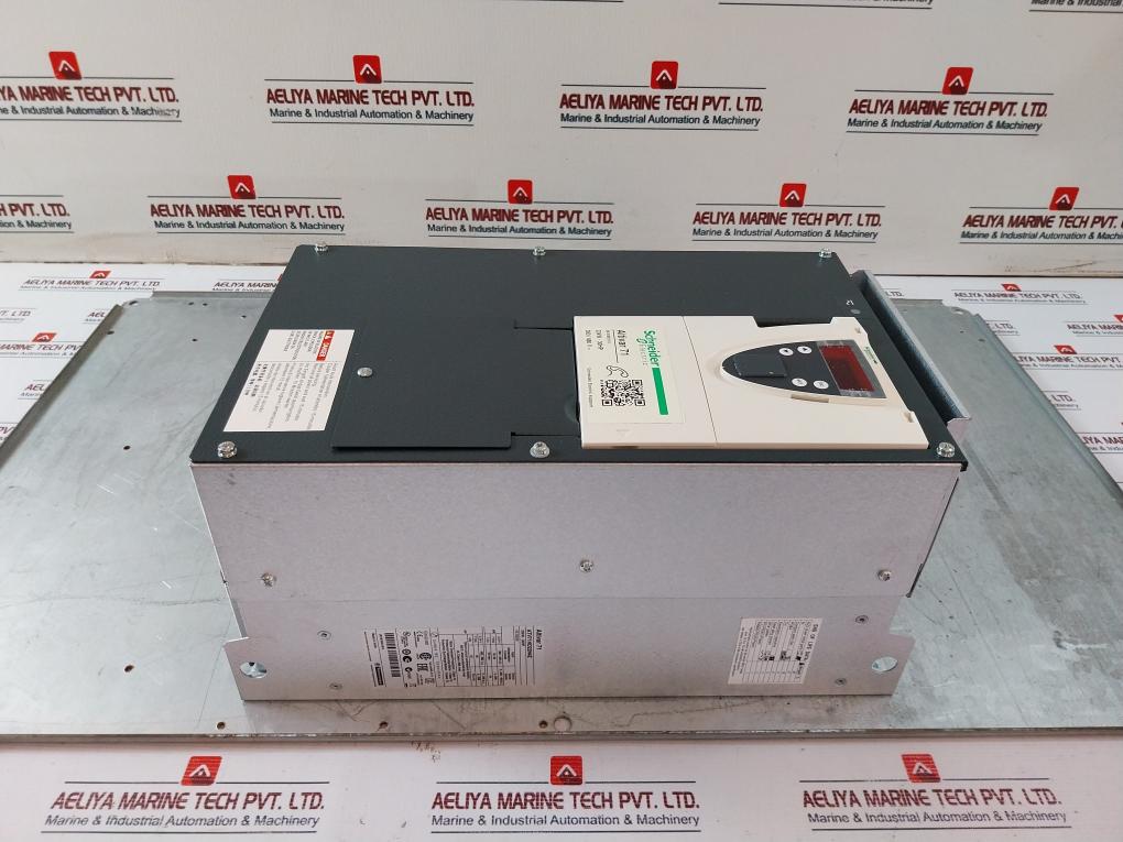 Schneider Electric Altivar 71 Ac Speed Drive Atv71Hd22N4Z