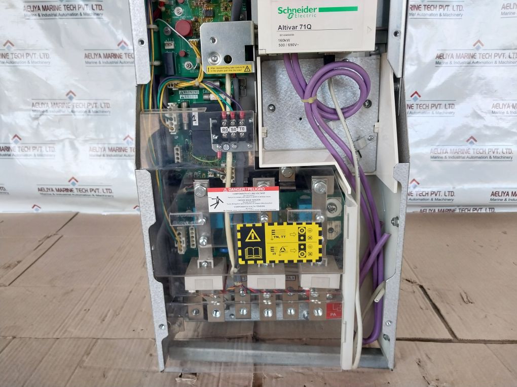 Schneider Electric Altivar 71Q Variable Speed Drive Atv71Qc16Y