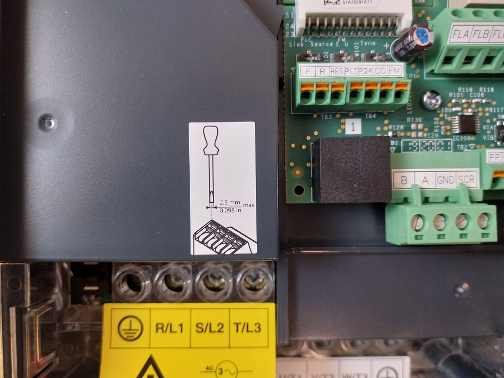 Schneider Electric Atv212Hu55N4 Variable Speed Drive