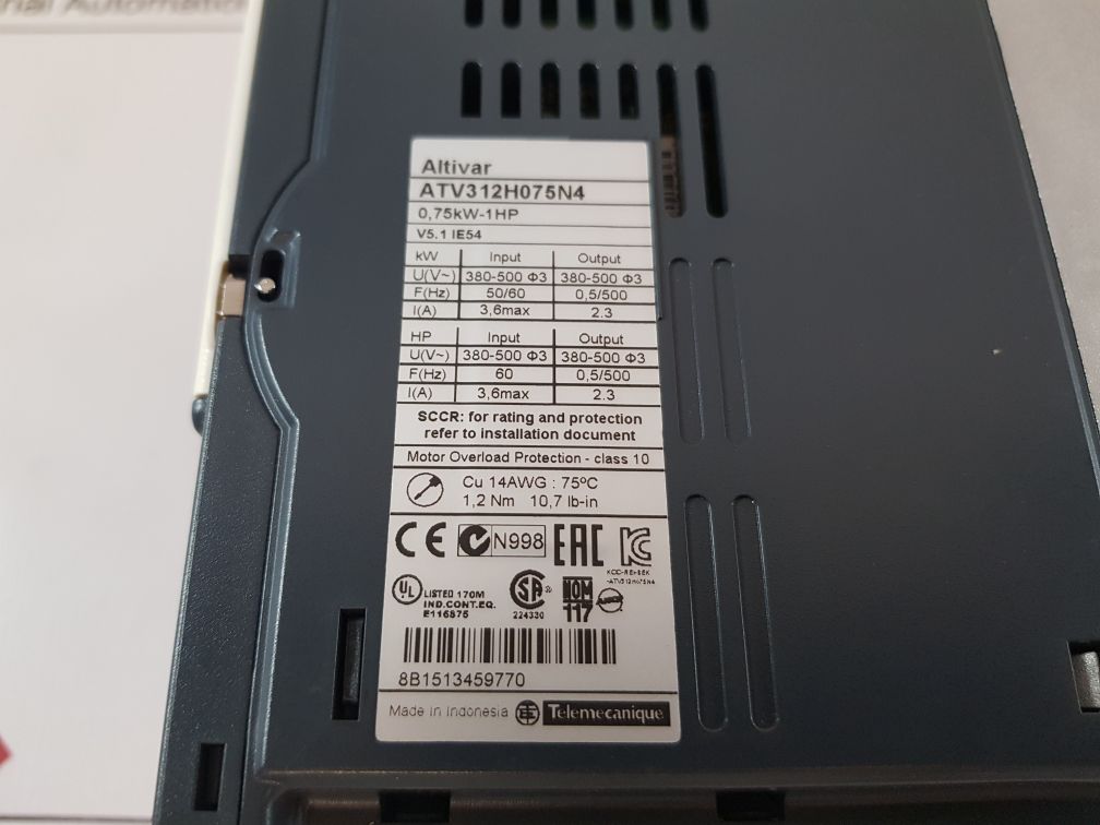 Schneider electric atv312h075n4 ac speed drive