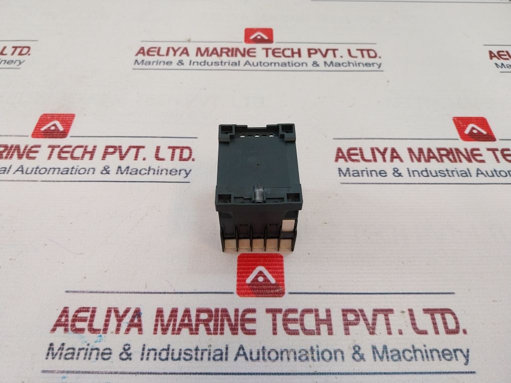 Schneider Electric Ca2Kn22M7 Control Relay 220/230V