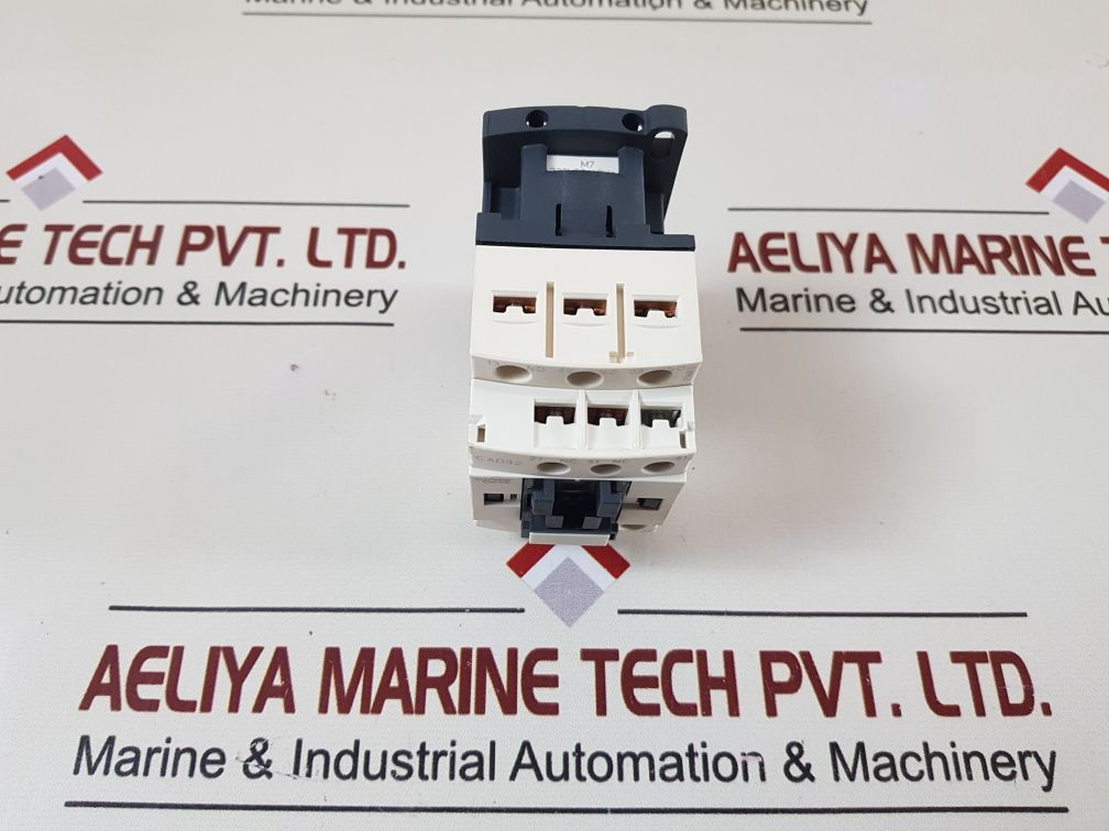 Schneider electric cad32m7 control relay 220vca 50/60hz