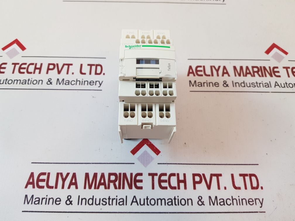 Schneider /Telemecanique Cad503P7 Control Relay 230V 50/60Hz