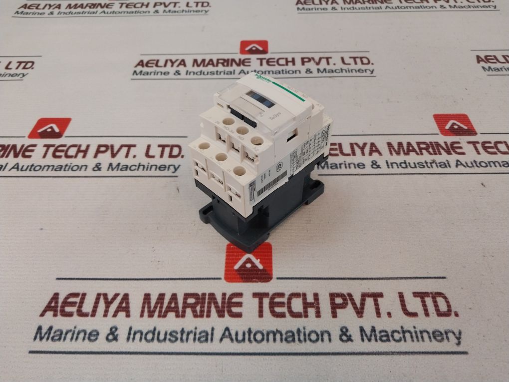 Schneider Electric Cad50P7C Control Relay 220Vac