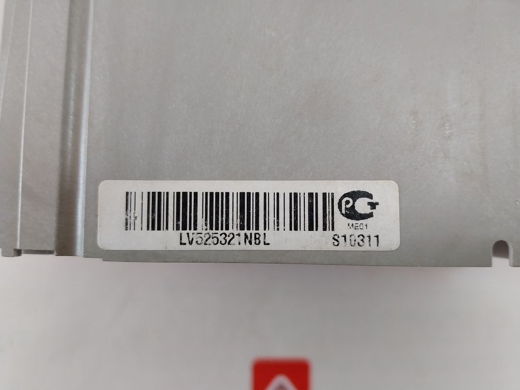 Schneider Electric Cvs250B Circuit Breaker 50/60Hz