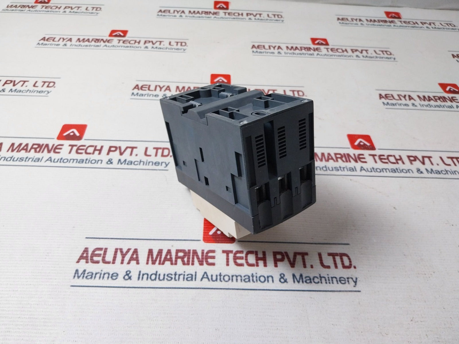 Schneider Electric Gv3Me80/56-80A Motor Circuit Breaker 690V 6Kv