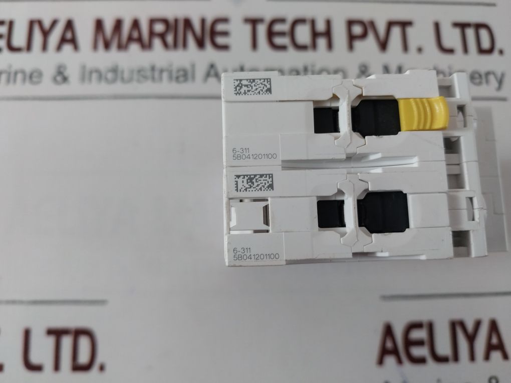 Schneider /Merlin Gerin Ic60N C 4A 2Pole Circuit Breaker A9F04204