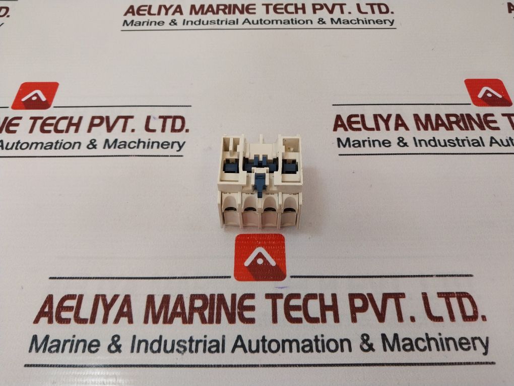 Schneider Electric Ladn22 Auxiliary Contact Block 690 V