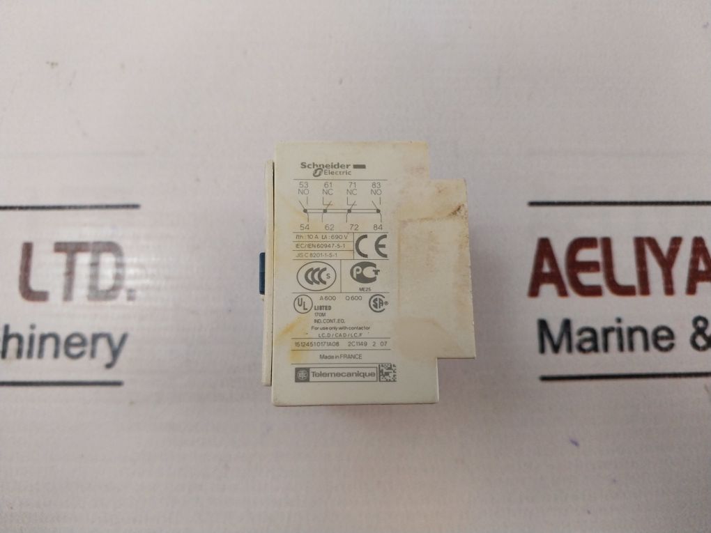 Schneider Electric Ladn22 Auxiliary Contact Block 690 V