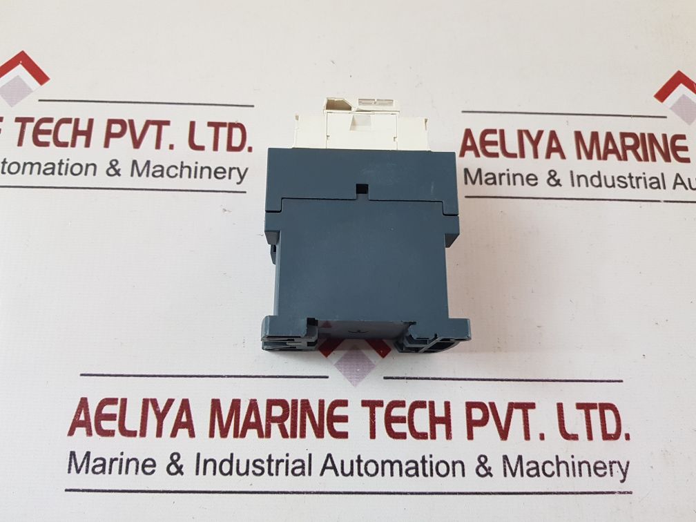 Schneider/Telemecanique Lc1D12 Bd Contactor