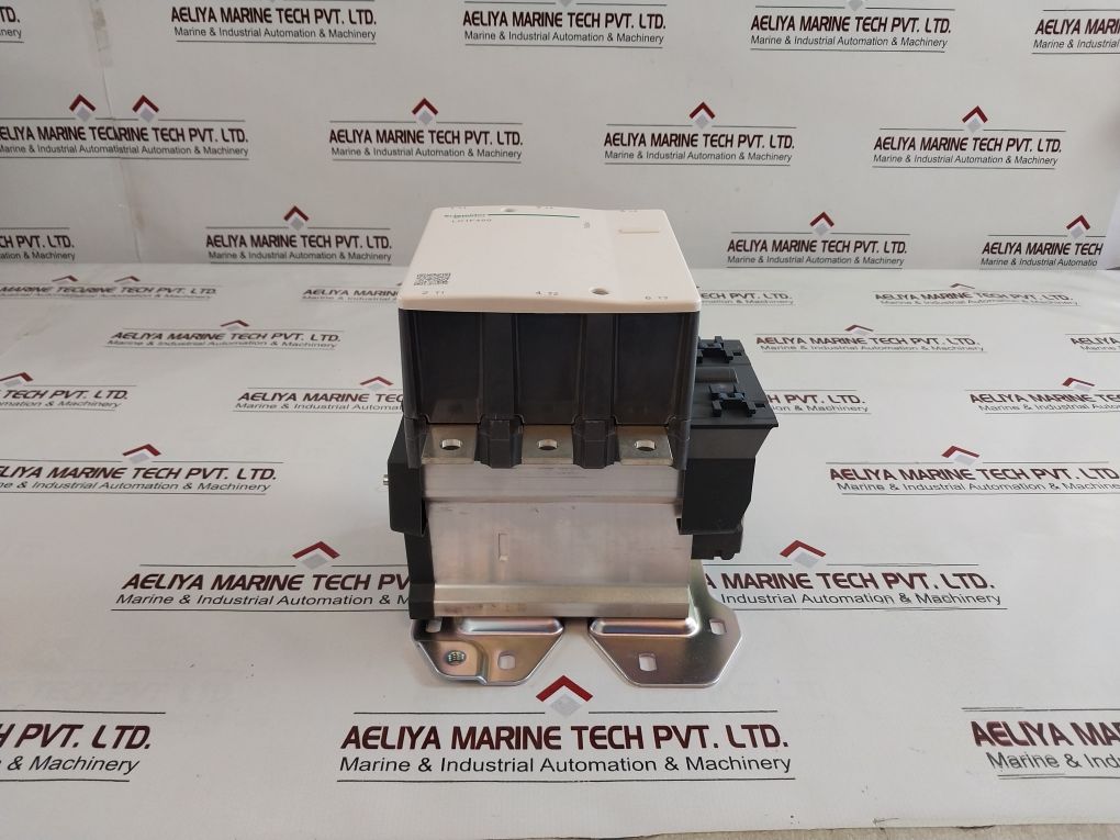 Schneider Electric/Telemecanique Lc1F400 Contactor