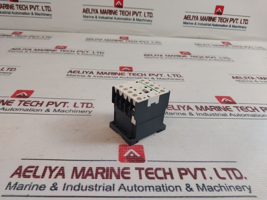 Schneider Electric Lc1K0610F7 Contactor 110V 10A