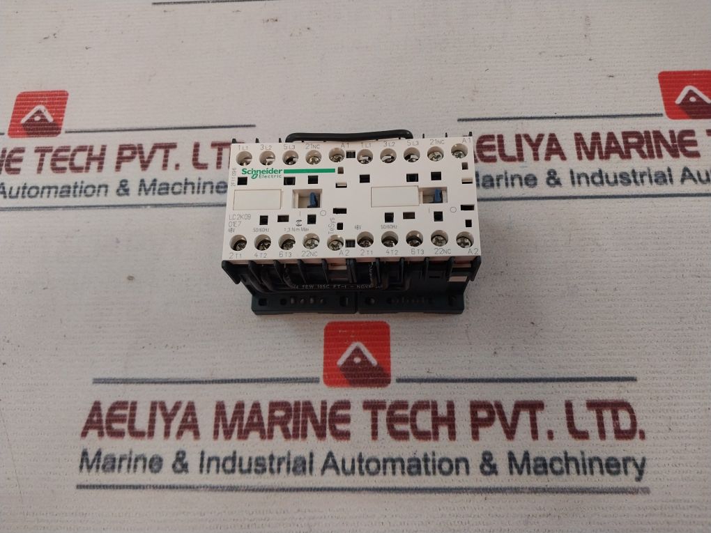Schneider Electric Lc2K09 01E7 Reversing Contactor 48V 50/60Hz