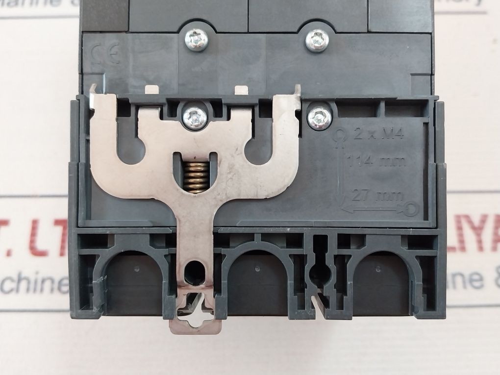 Schneider Electric Lv426357 3P Circuit Breaker Ui 800V