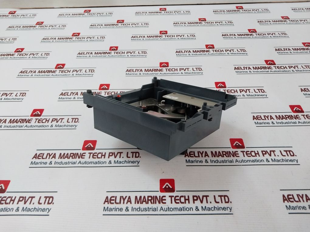 Schneider Electric Lv432597 Direct Standard Rotary Handle Lv432597E